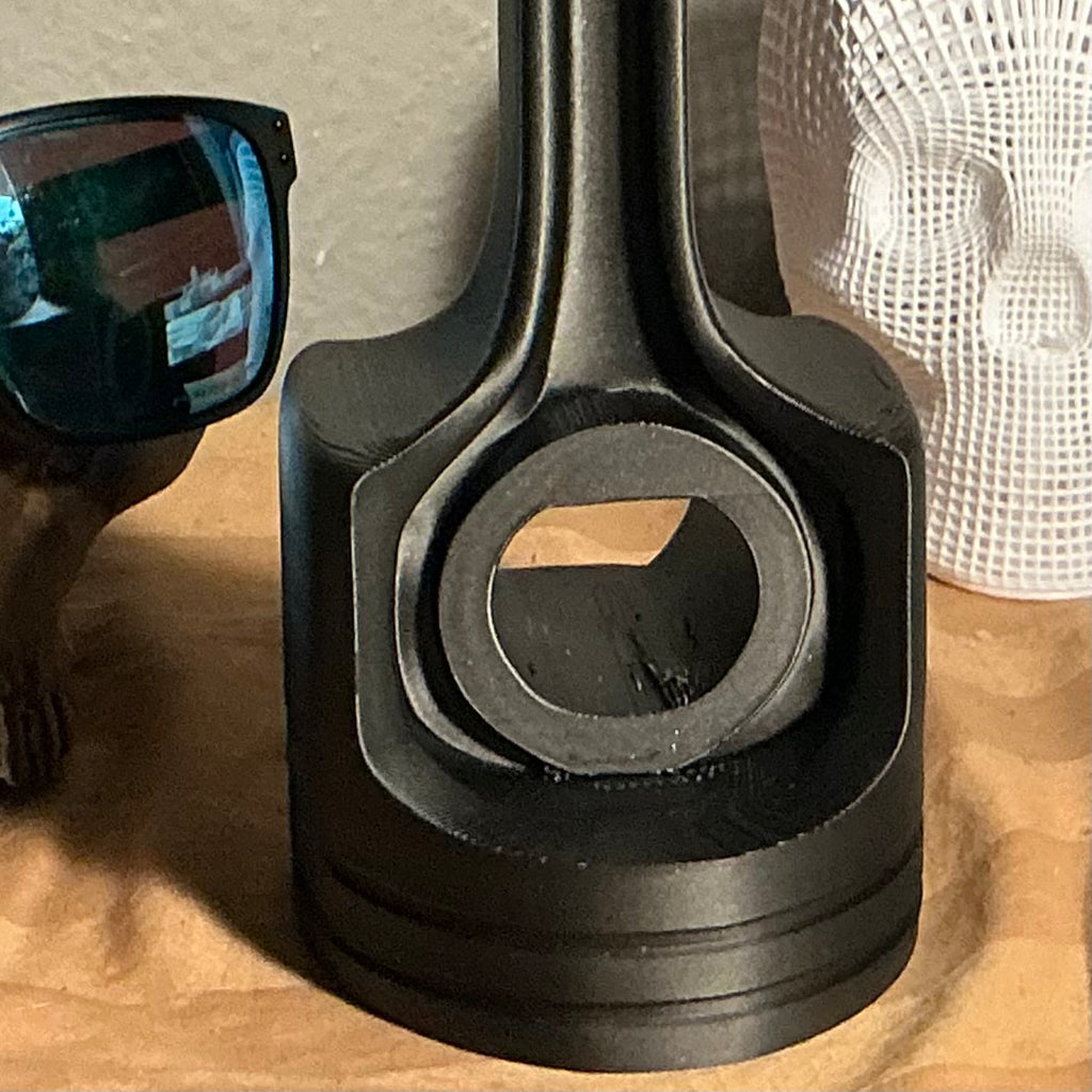 Skull Piston Headphone Stand — 3D Printed Gaming Desk Accessory