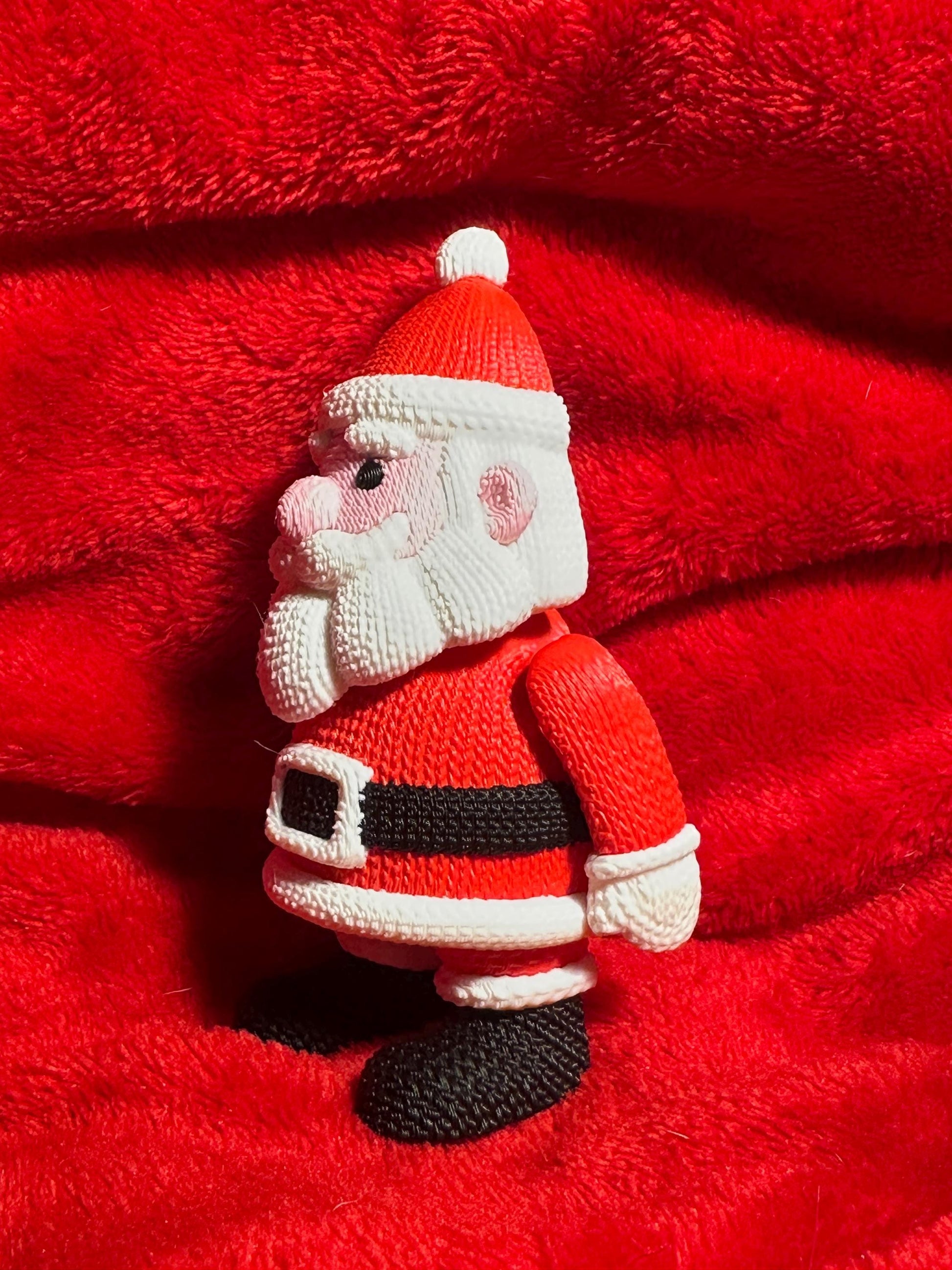 Articulated Santa: Crochet-Style 3D Printed Holiday Decor, The Jolliest Jointed Christmas Decoration
