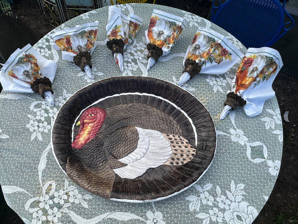 Turkey Ring Napkin Holder | Unique Thanksgiving Table Decor & Festive Gobbler Tableware