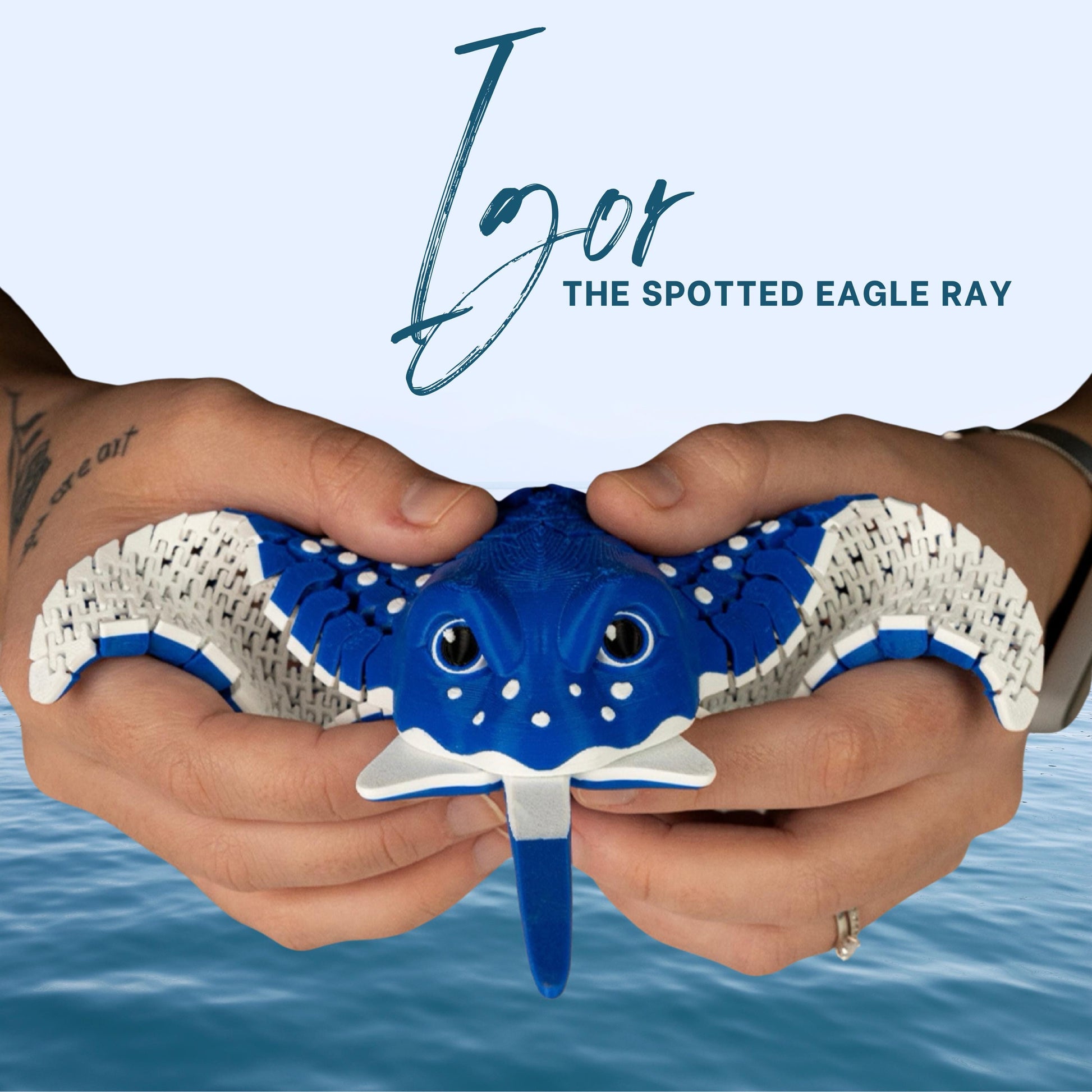 Articulated Sea Life - Handcrafted Igor the Spotted Eagle Ray - Delightful Ocean-Themed Decor - Ideal Gift for Marine Enthusiasts