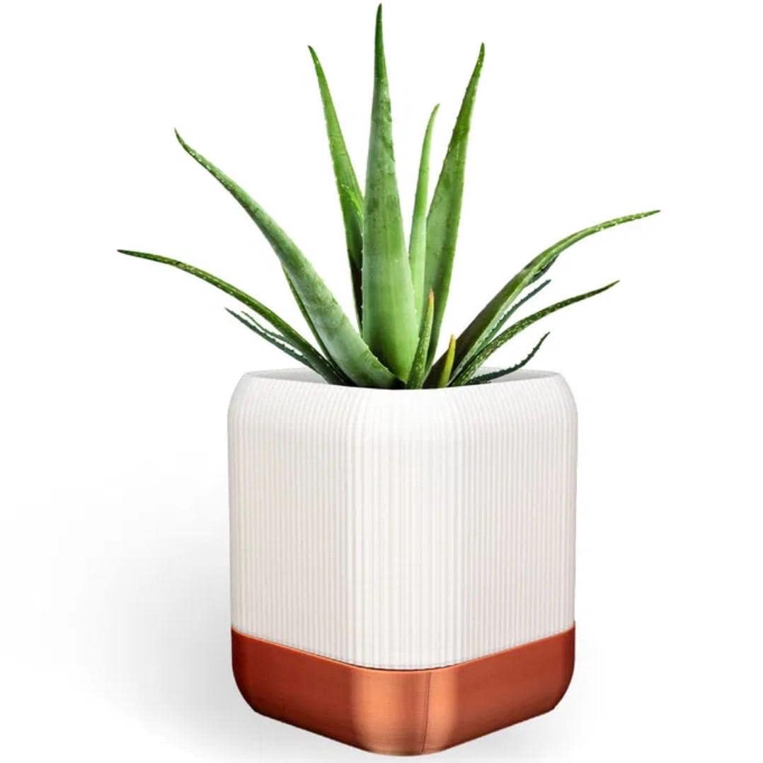Quadra Self-Watering Planter Modern —Minimalist Design for Effortless Plant Care