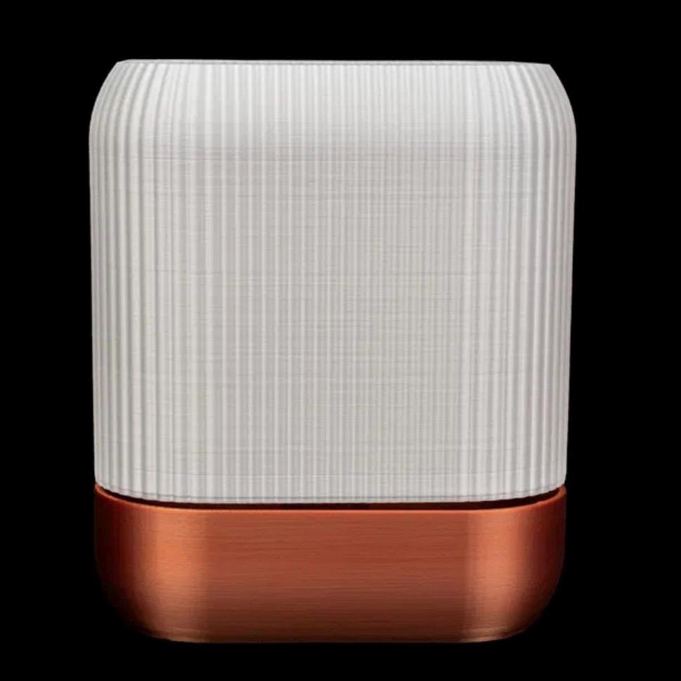 Quadra Self-Watering Planter Modern —Minimalist Design for Effortless Plant Care