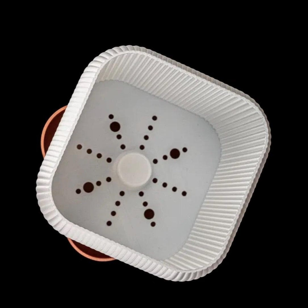 Quadra Self-Watering Planter Modern —Minimalist Design for Effortless Plant Care